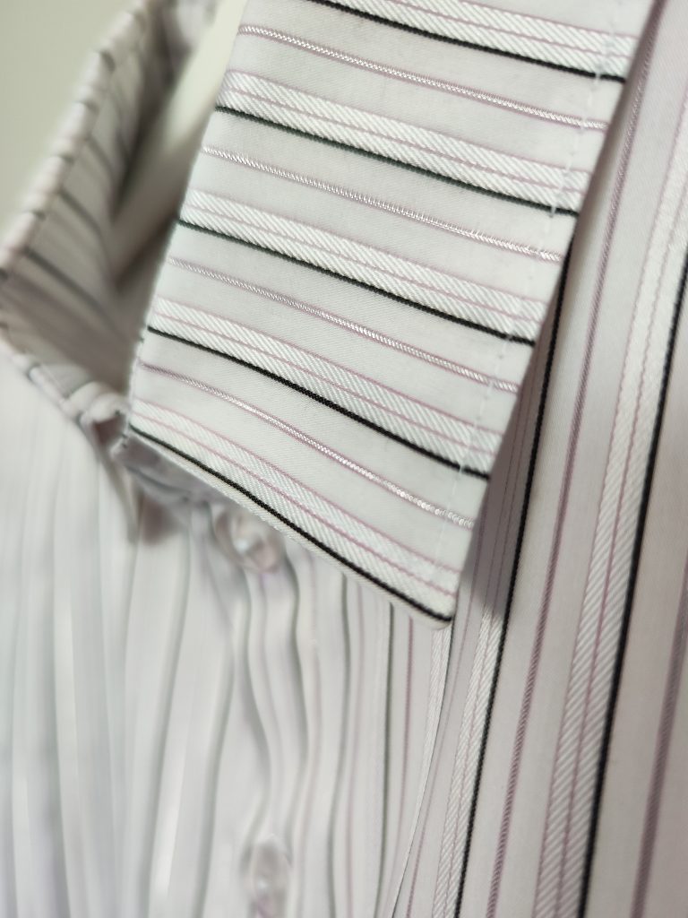 Koszula w srebrno-fioletowe paseczki
